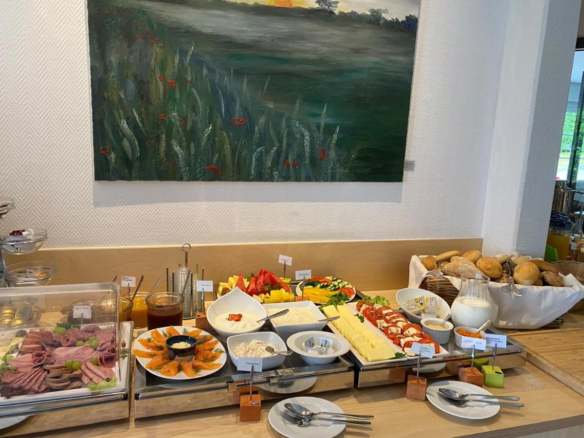 Hotel Am Mueritz-Nationalpark Waren  Eksteriør billede